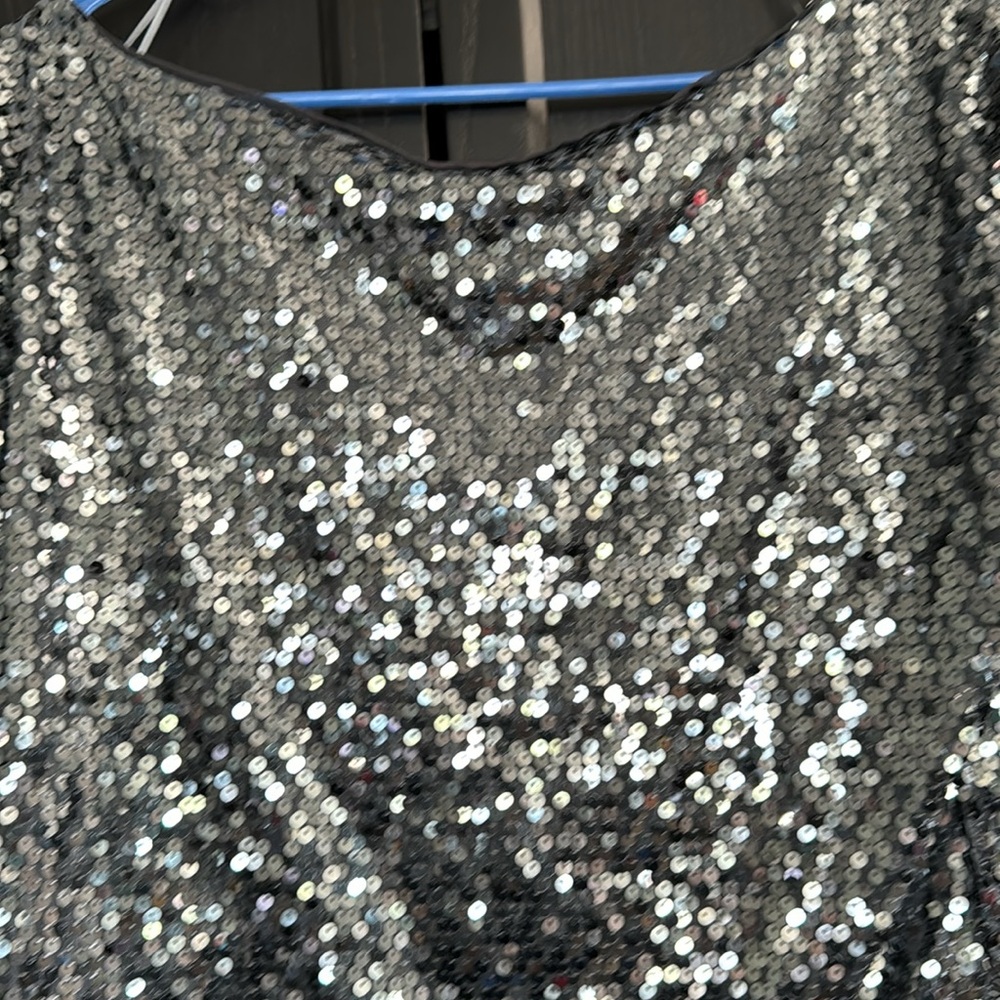 Sequin top - Picture 9 of 10
